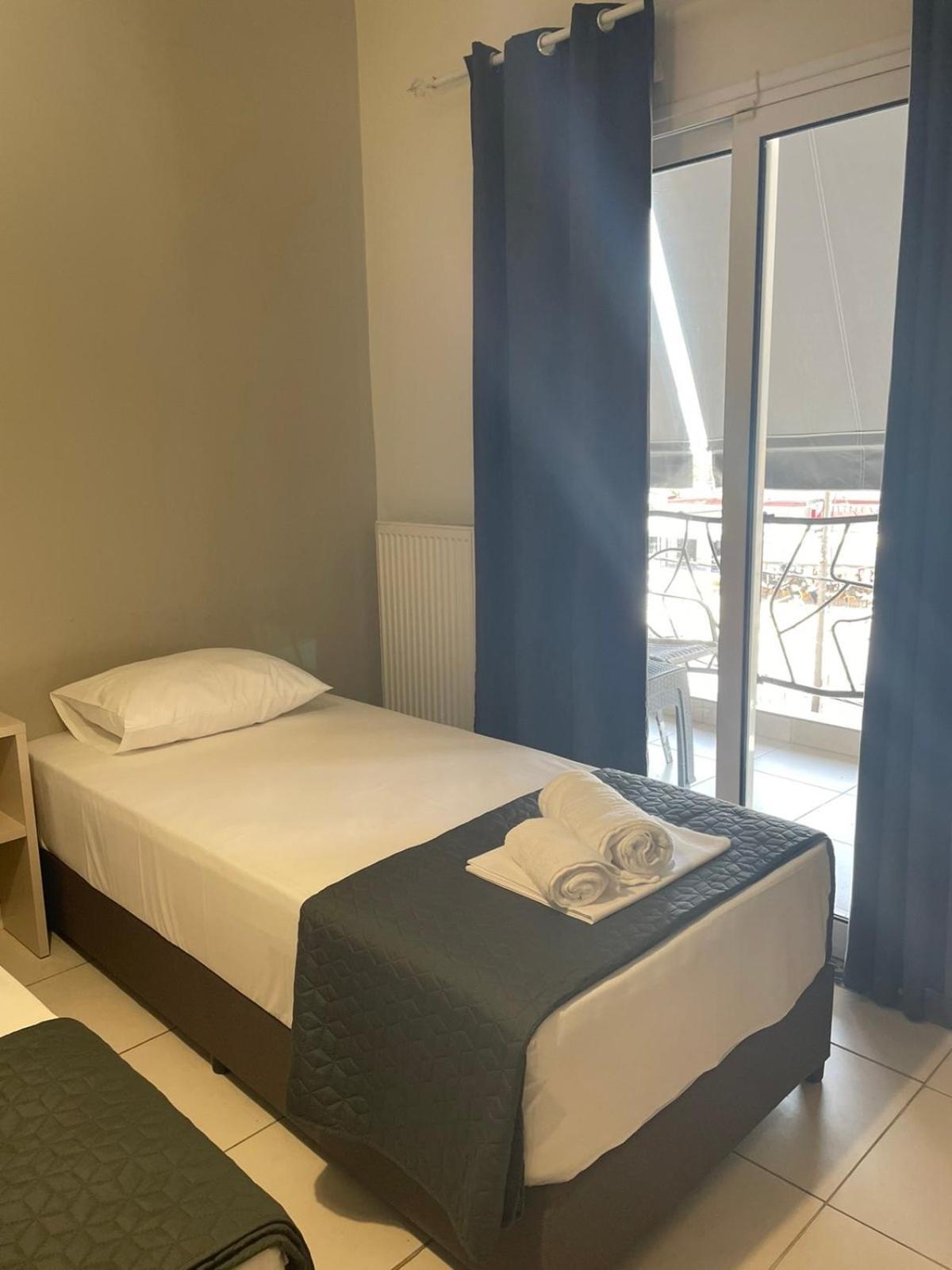 Hotel Galini Paralía Екстериор снимка